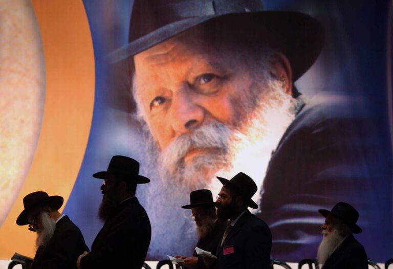38% of All US Jews Have a Connection with Chabad – The Rebbe Passed Away 27 Years Ago & His Influence is Greater Than Ever