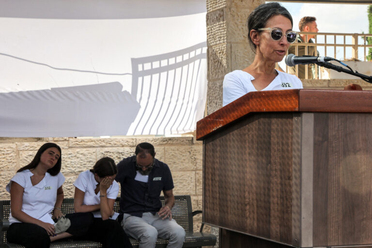 Missing Apologies to the Hostages