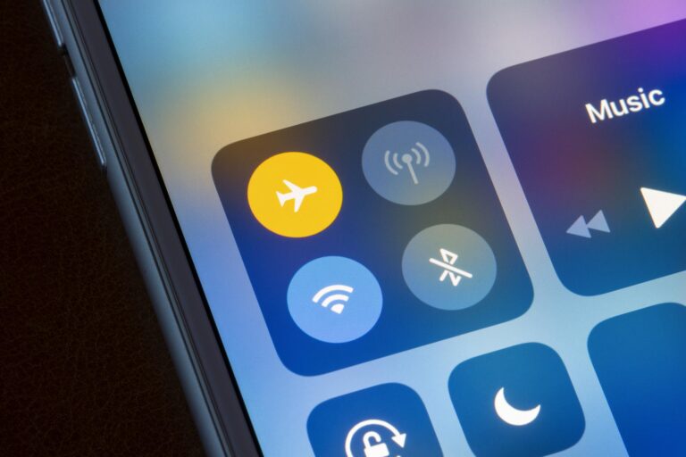 Airplane Mode While on the Ground