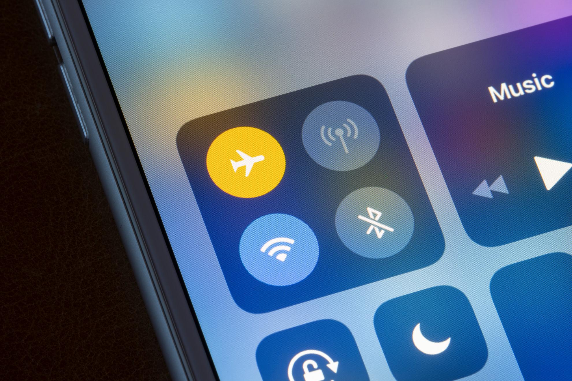 Airplane Mode While on the Ground
